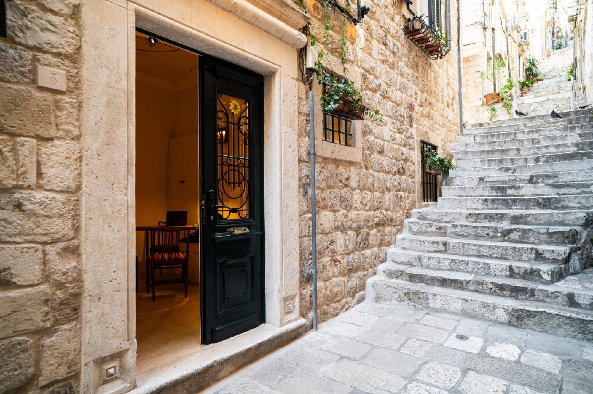 Hotel 7Oaks Noble House Dubrovnik Exterior foto